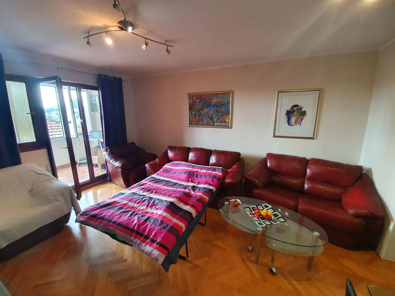Apartment mit zwei Schlafzimmern in Budva